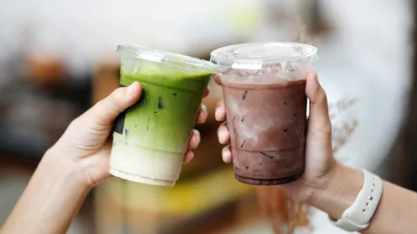 Matcha sau cafea. Ce să alegi dacă vrei energie întreaga zi