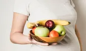 5 fructe recomandate în sarcină. Ce beneficii au pentru gravidă şi pentru făt