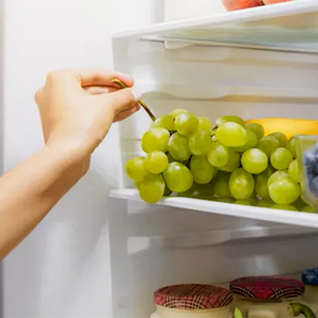 Unde se țin strugurii: în frigider sau la umbră, la temperatura camerei? Mulți români procedează greșit