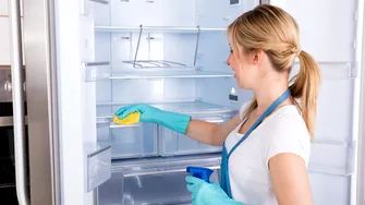 5 metode prin care să-ți cureți frigiderul în prag de Sărbători