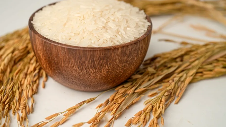 Trucul neașteptat cu orez care îți salvează dulapurile de mucegai și mirosuri neplăcute