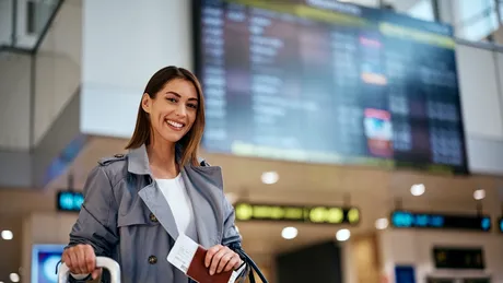 Dispar buletinele clasice! Românii vor trece granițele UE doar cu cartea de identitate electronică