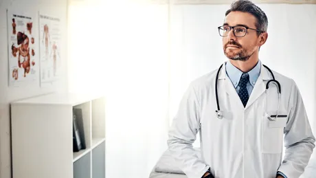 Cancerul apare tot mai des la persoanele de 30-40 de ani. Explicația medicilor
