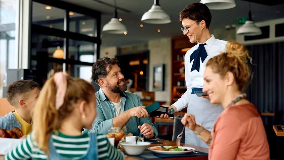 Ce preparate să NU comanzi la restaurant! Îți pot crea probleme grave de sănătate