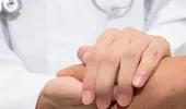 Recuperarea mâinii după AVC, posibilă cu ajutorul terapiei cu electrozi