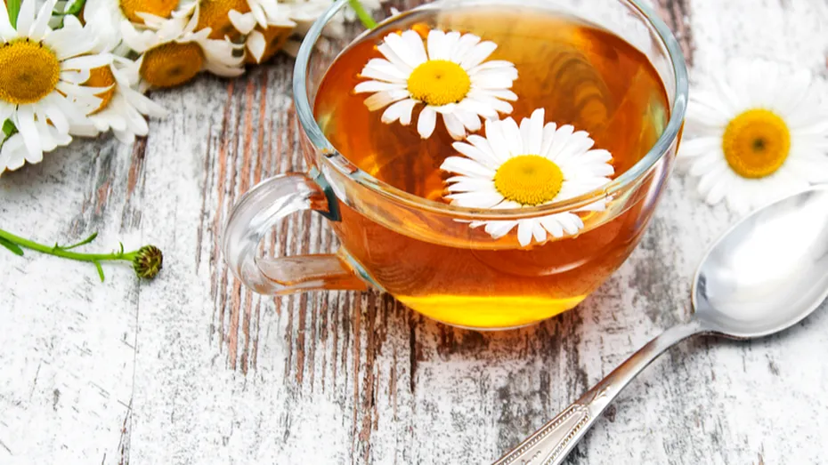 Ceaiul de muşeţel, bun la menopauză