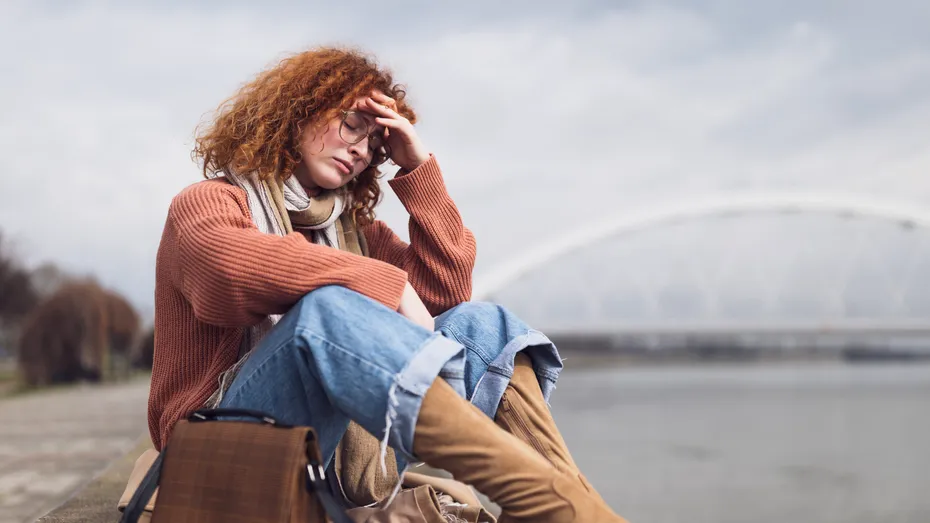 Oboseala extremă după 40 de ani „lovește” mai ales în femei. De ce și care sunt soluțiile?