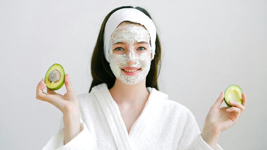 Cum să fii frumoasă în fiecare zi când ai la dispoziție un buget limitat (P)