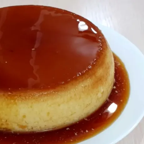 Cremă de zahăr ars! Cea mai simplă rețetă pentru a prepara desertul copilăriei