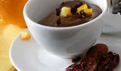 Mouse de ciocolata cu avocado – reteta raw vegan – portia hrana vie de la CSID