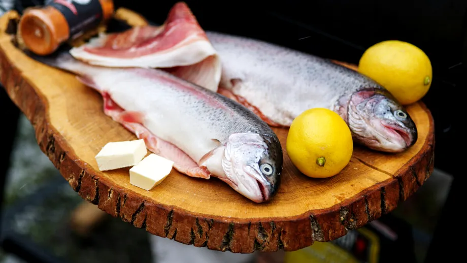 O nouă specie de pește în meniul restaurantelor de la mare. Carnea lui e delicioasă și rivalizează cu cea a somonului