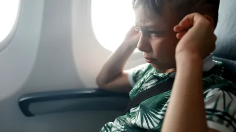 De ce te dor urechile atunci când zbori cu avionul și cum să scapi pentru totdeauna de acest disconfort. Ce trebuie să faci, de fapt, înainte de aterizare