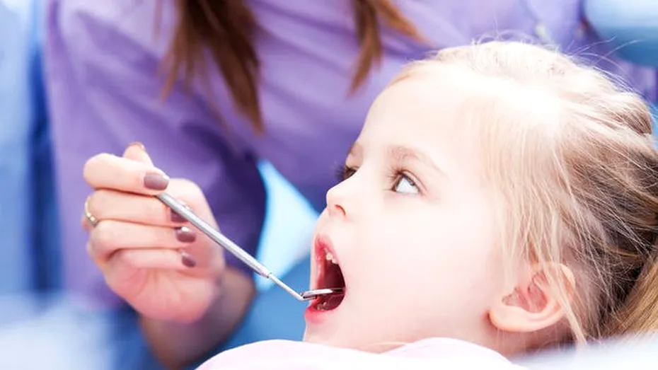 Sigilarea dinţilor, o metoda eficienta de prevenire a cariilor la copii