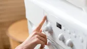 Nu mai porniți MAȘINA de SPĂLAT după această ORĂ în lunile IULIE și AUGUST! Anunțul oficial a fost făcut de autorități