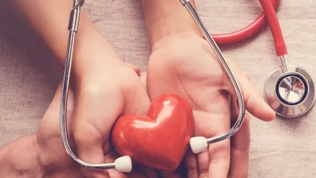 Manifestări cardiovasculare în lupus (LES)