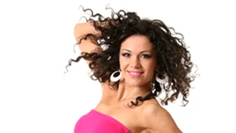 Romanca Simona Petric, aleasa campioana mondiala la salsa VIDEO