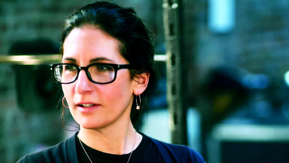 Interviu exclusiv cu Bobbi Brown despre machiajul natural