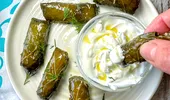 Rețetă sarmale grecești. Cum să faci cele mai delicioase dolmades