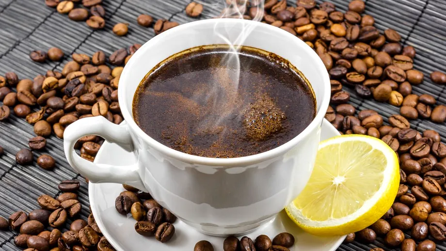 Cafeaua cu lămâie: rețetă, beneficii, contraindicații