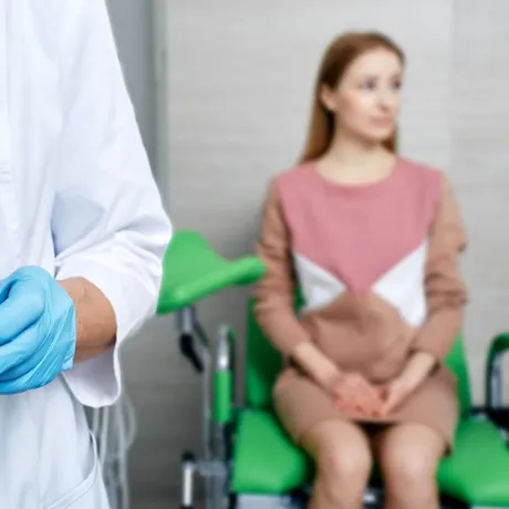 Boala care poate evolua în tăcere înainte să dea semne. Ce teste să faci anual să o depistezi în stadii incipiente