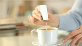Îndulcitorii artificiali îmbătrânesc creierul? Ce spun cercetările recente despre efectele lor asupra sănătății mintale