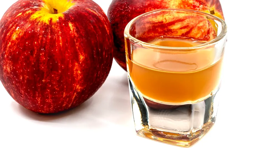 Ce să bei dimineața, pe stomacul gol, să arzi grăsimea de pe coapse și șolduri