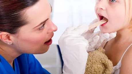 Faringita acuta: cauze, simptome, tratament