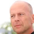 Bruce Willis, surprins în timpul unei plimbări prin Los Angeles. Cum arată actorul la 69 de ani