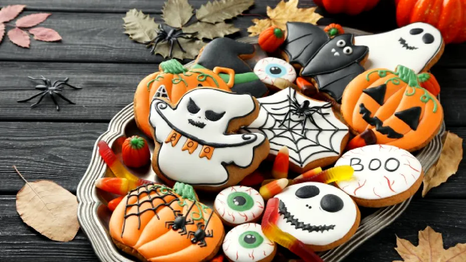 Halloween și zahărul: cât de mult dulce poate mânca un copil într-o singură seară și cum gestionează părinții situația