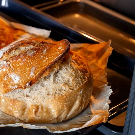 Cu ce să înlocuiești făina dacă vrei să faci pâine. Variante mai sănătoase decât făina albă