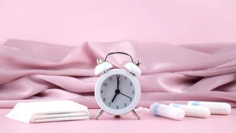 Motivul pentru care nu e bine să consideri „normale” menstruațiile neregulate