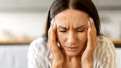 Migrena nu este întotdeauna „doar o durere de cap”. Cele 6 semne care ar trebui să te trimită urgent la medic