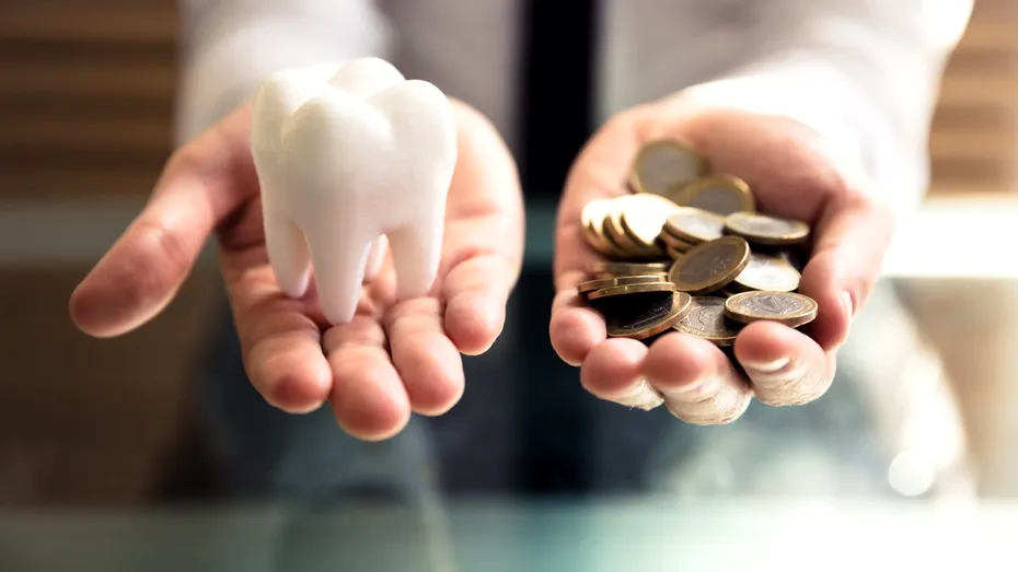 Românii nu au bani de stomatolog. Medic: Prețurile în creștere și nesiguranța zilei de mâine îi fac pe mulți români să nu mai prioritizeze mersul la dentist