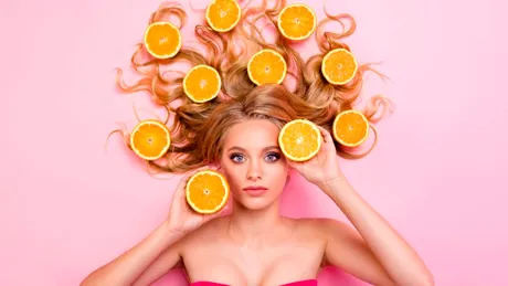 6 semne că duci lipsă de vitamina C. Pielea îți poate da un indiciu important