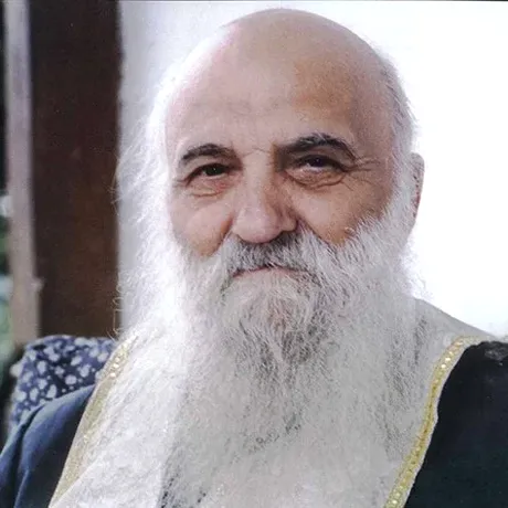Părintele Ilarion Argatu avertizează: semnele care arată că o persoană face vrăji și cum se pot apăra credincioșii