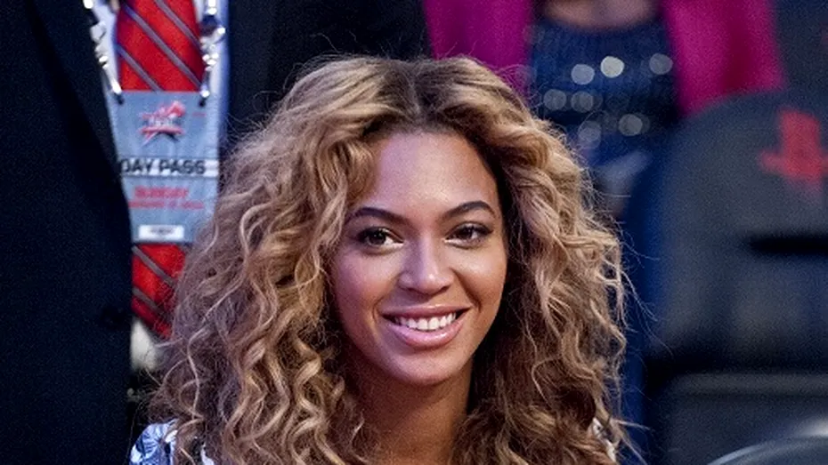 Beyonce Knowles regretă că s-a grăbit să slăbească după naştere