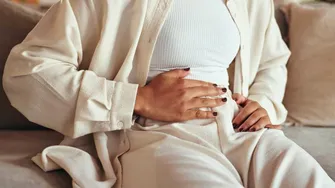 Viaţa printre cicatrici. Jurnalul unei femei care luptă cu endometrioza