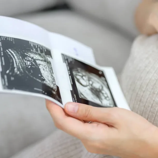 Există o vârstă „perfectă” pentru a rămâne însărcinată? Mituri răspândite despre fertilitate