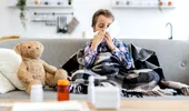 Bronșiolita la copii poate începe ca o simplă răceală. Semnul pe care părinții nu trebuie să îl ignore