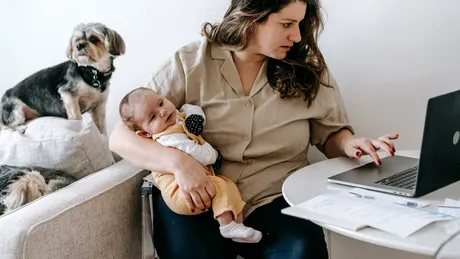 Animalul de companie în preajma copiilor: cum le faci cunoștință