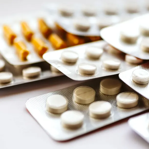 Lista neagră a medicamentelor care te pot lăsa fără permis. Ce trebuie să eviți când te urci la volan