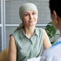 Vești bune pentru pacienții cronici și oncologici! Prima zi de concediu medical devine plătită începând cu 1 iunie