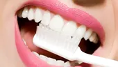 Ce se întâmplă cu dinţii tăi dacă nu îi cureţi corespunzător