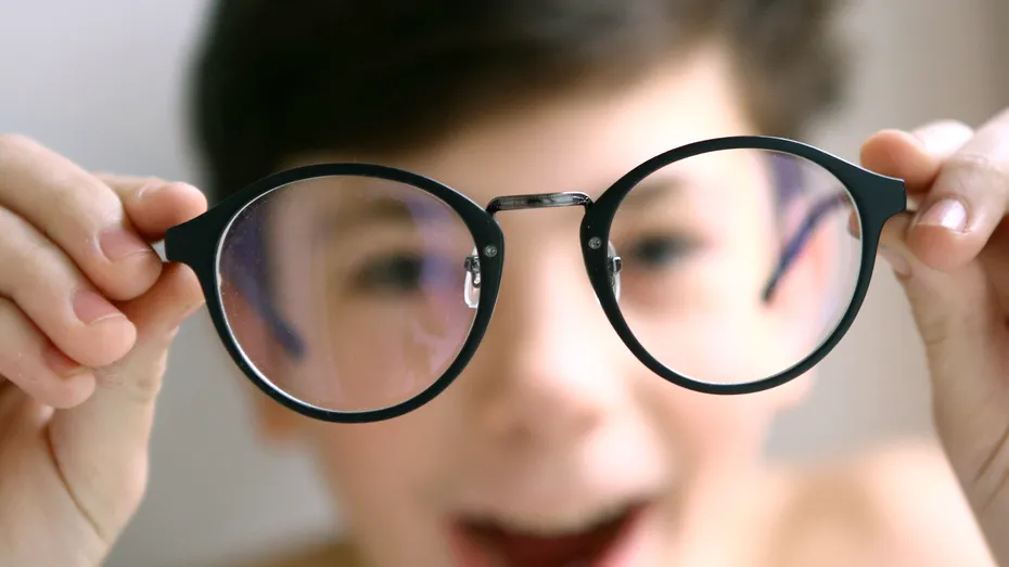 Tulburarea de vedere care afectează capacitatea de învățare a copiilor. Semnele care indică probleme cu ochii