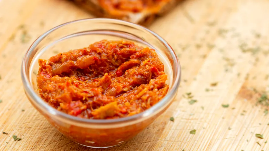 Zacuscă de pește! Rețeta perfectă pentru zilele cu dezlegare la pește