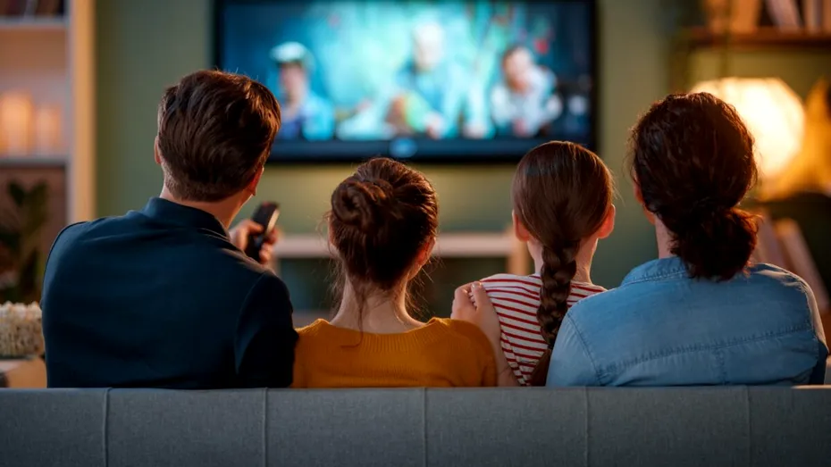 Cele mai îndrăgite filme de Crăciun din toate timpurile. Recomandări pentru decembrie 2025