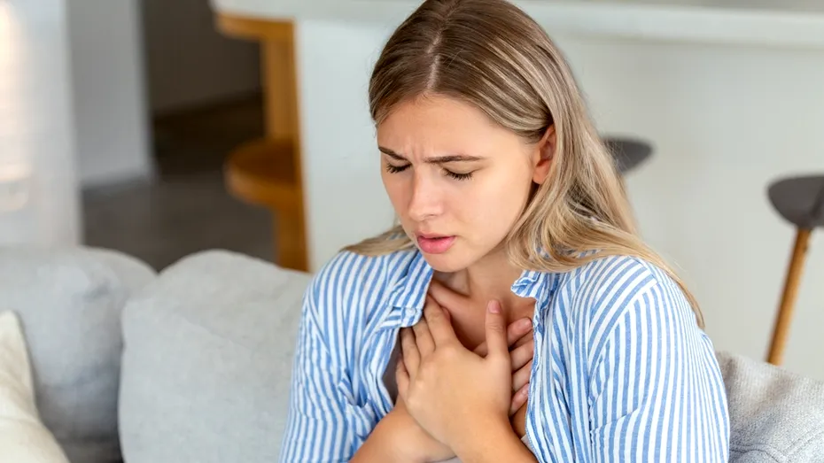 ⁠Urina îți poate semnala că suferi de stres cronic! Culoarea la care trebuie să fii atent