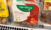 Din ce sunt făcuți, de fapt, „cârnăciorii” de post din Kaufland. Avem lista completă de ingrediente