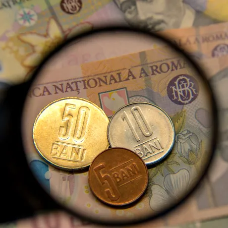Se dau bani de Crăciun pentru pensionarii cu venituri mici. Anunțul oficial al ministrului Muncii