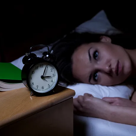 5 remedii naturale pentru insomnie